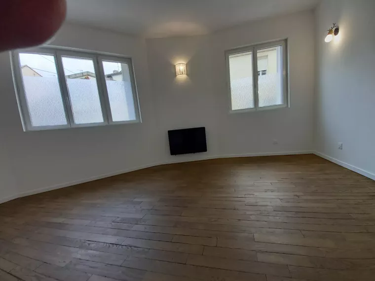 APPARTEMENT 3 CHAMBRES Centre ville de Périgueux