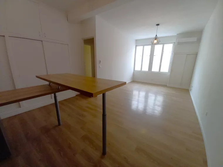 APPARTEMENT 3 CHAMBRES Centre ville de Périgueux