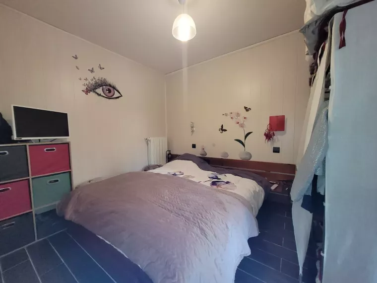 Petit Immeuble avec deux appartements