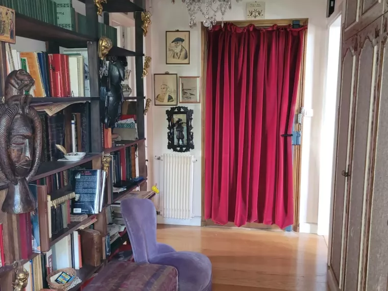 Appartement allée de Tourny avec garage