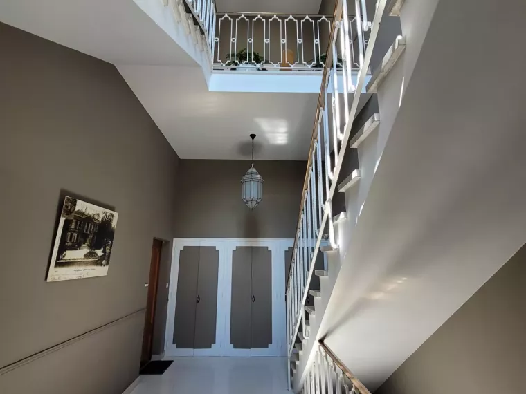 Appartement allée de Tourny avec garage