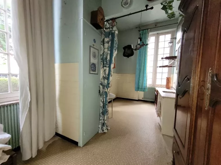Appartement allée de Tourny avec garage