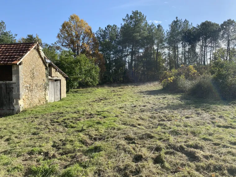 Fermette à restaurer 30 min Périgueux