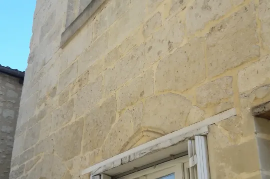 Immeuble centre ville 6 studios meublés