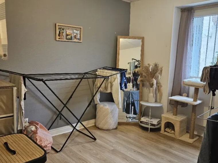 Immeuble 3 appartements et 1 local commercial