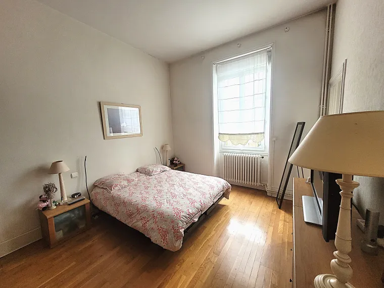 Maison centre ville avec piscine