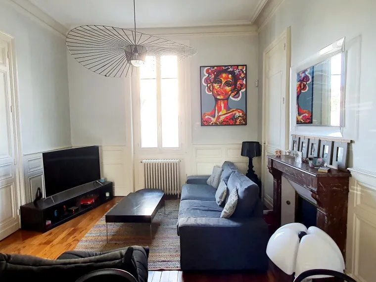 Maison quartier des arènes