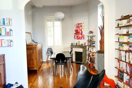 Maison quartier des arènes
