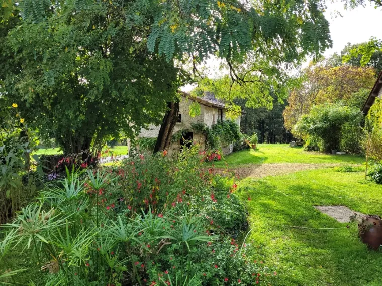 Ensemble immobilier 10 Périgueux