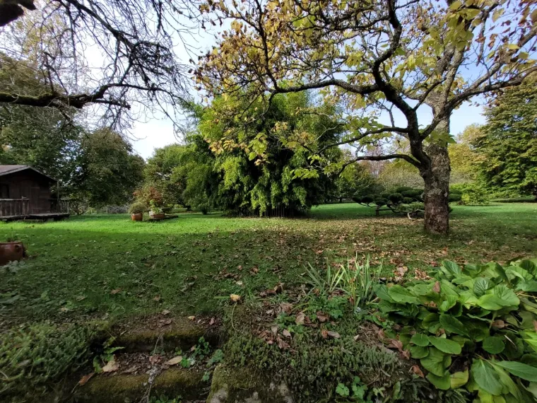 Ensemble immobilier 10 Périgueux