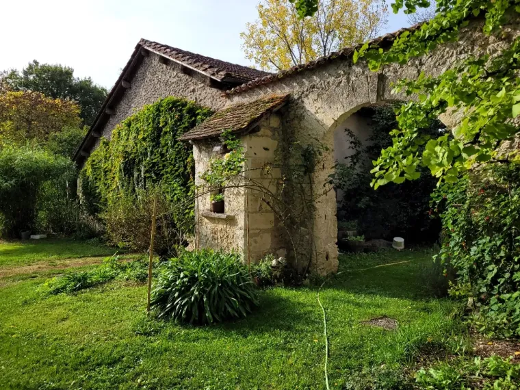 Ensemble immobilier 10 Périgueux