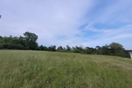 Deux lots de terrains à bâtir à Sanilhac