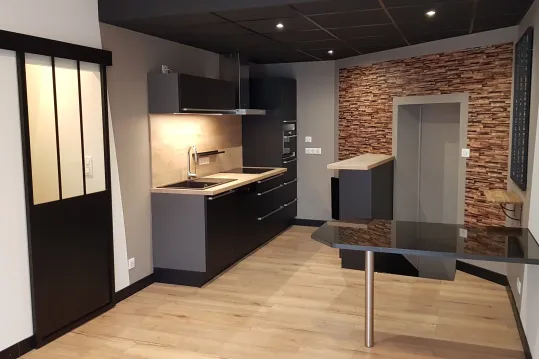 Appartement de type 2 en rez-de-chaussée coeur de ville