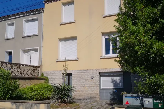 STUDIO MEUBLÉ 20 m² secteur hôpital/ IUT PÉRIGUEUX